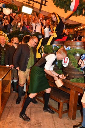 Dominik Krause, Mayor of Munich; Beer; Oktoberfest; Opening; 2026; Theresienwiese; Schottenhammel; Festzelt; Oktoberfest; Munich; September 19, 2026