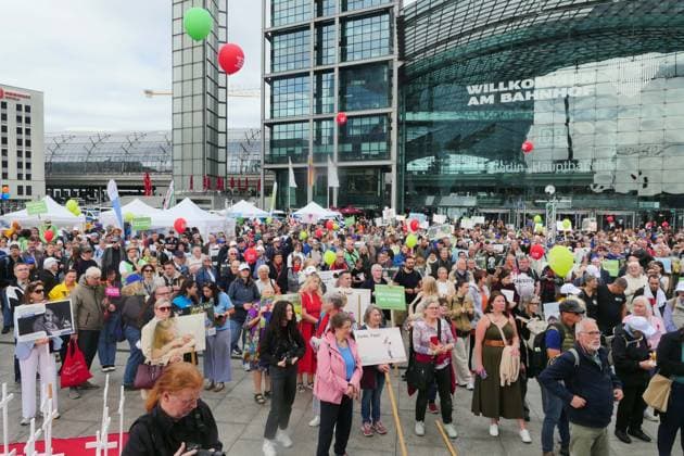 September 19, 2026, Berlin, Germany: March for Life demonstration against abortion at Berlin Central Station