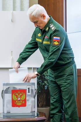 RUSSIA, MOSCOW - SEPTEMBER 19, 2026: Russia s Defence Minister Andrei Belousov casts his vote at a polling station during the 2026 Russian legislative election held on September 18-20, including regional parliamentary and local elections, as well as the election to the Russian State Duma of the 9th convocation. Vadim Savitsky Russian Defence Ministry Press Office TASS  97950638