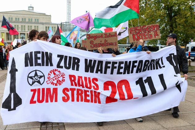 September 19, 2026, Leipzig, Saxony, Germany: Protesters take part in a demonstration against plans by US defense company Covenant to establish a missile production facility in the Leipzig region. The demonstration, organized by the alliance Ã¢â‚¬oeKeine Raketenfabrik in LeipzigÃ¢â‚¬Â (No Missile Factory in Leipzig), began at Augustusplatz in central Leipzig and called for the planned production of long-range Anthem cruise missiles to be stopped. Covenant plans to begin production in the Leipzig area in 2027. Protesters carried banners and placards calling for peace, disarmament and civilian employment instead of arms production. Leipzig Germany - ZUMAc291 20260919_zip_c291_008 Copyright: xMariaxCastrox