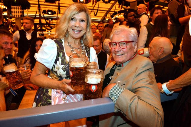 Marianne and Michael at the opening of the 191st Oktoberfest in 2026 at the Schottenhamel Festzelt in Munich, September 19, 2026 Foto:xB.xInsingerx xFuturexImagex wiesnanstich_6930