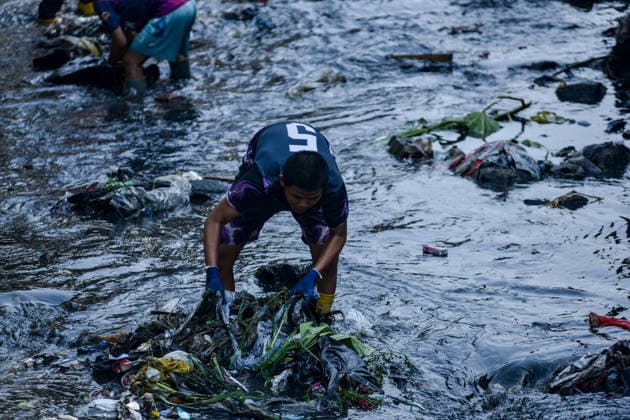 September 19, 2026, Bandung, West Java, Indonesia: Volunteers participated in a cleanup of the Cikakak River as part of World Cleanup Day in Bandung, Indonesia. The activity took place in a section of the river with high concentrations of plastic and household waste. Initiated by River Cleanup Indonesia and One Six Sauyunan, the program engaged environmental volunteers and students in preserving the river ecosystem and educating residents to instill the value of cleanliness. Bandung Indonesia - ZUMAr272 20260919_zip_r272_011 Copyright: xDimasxRachmatsyahx