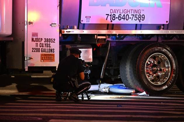 September 19, 2026, Manhattan, New York, USA: NYPD officers work the scene where a 15-year-old girl was killed and a 13-year-old girl was injured after they were struck by a truck in the area of East 14th Street and 1st Avenue in Manhattan, New York, United States on Friday, September 18, 2026. Manhattan USA - ZUMAs197 20260919_aaa_s197_028 Copyright: xKylexMazzax
