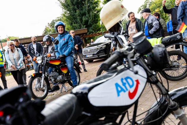 September 19, 2026, GER, Current Political News, AfD Party Festival: Bjoern Hoecke (pictured) organized a Simson motorcycle ride in collaboration with the AfD party as one of the event’s activities. 99848 Wutha Farnroda, Schlosspark, Thuringia, Germany