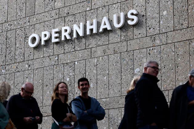 The auditorium of the Cologne Opera House. After 14 years of renovation, the Cologne Opera House on Offenbachplatz is set to reopen. With construction costs reaching up to 1.5 billion euros, it is one of the biggest municipal construction disasters in German history. Featured image, symbolic image: Cologne, September 19, 2026, North Rhine-Westphalia, Germany Copyright: xChristophxHardtx