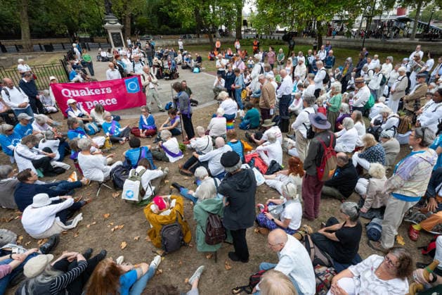 September 19, 2026, London, United Kingdom: Quakers gather at Victoria Embankment Gardens for speeches and 15 minutes of silence before the march. Quakers took part in the National Silent Walking Vigil for Peace in central London. Organised by Quakers in Britain, the event begun with a short meeting for worship before participants walked through Whitehall. Organisers described the event as a peaceful public witness for peace and solidarity with people affected by violence, conflict and war. London United Kingdom - ZUMAs197 20260919_aaa_s197_245 Copyright: xAndreaxDomeniconix