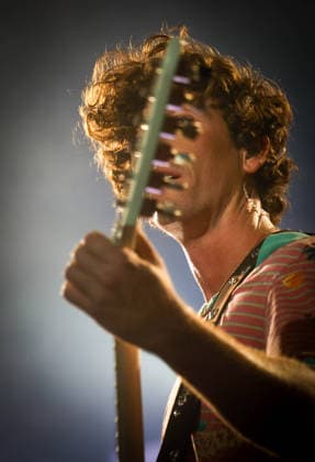 Guitarricadelafuente Concert at the Festival B in Barcelona The artist Guitarricadelafuente during his performance at the Festival B, at the Parc del Fòrum, on September 19, 2026, in Barcelona, Catalonia, Spain. Álvaro Lafuente Calvo, known professionally as Guitarricadelafuente, is a singer-songwriter, guitarist, and actor. This is one of the main performances on the closing day of Festival B, featuring part of the repertoire from his latest album, *Spanish Leather* SEPTEMBER 19, 2026 CATALONIA CONCERT MUSIC GUITARRICA ÁLVARO LAFUENTE CALVO MUSICIAN SINGER-SONGWRITER ACTOR CULTURE Kike Rincó Barcelona Catalonia Barcelona Catalonia Spain  Copyright: xKikexRinconx 7787091