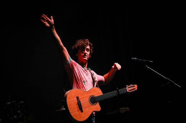 Guitarricadelafuente Concert at the Festival B in Barcelona The artist Guitarricadelafuente during his performance at the Festival B, at the Parc del Fòrum, on September 19, 2026, in Barcelona, Catalonia, Spain. Álvaro Lafuente Calvo, known professionally as Guitarricadelafuente, is a singer-songwriter, guitarist, and actor. This is one of the main performances on the closing day of Festival B, featuring part of the repertoire from his latest album, *Spanish Leather* SEPTEMBER 19, 2026 CATALONIA CONCERT MUSIC GUITARRICA ÁLVARO LAFUENTE CALVO MUSICIAN SINGER-SONGWRITER ACTOR CULTURE Kike Rincó Barcelona Catalonia Barcelona Catalonia Spain  Copyright: xKikexRinconx 7787093