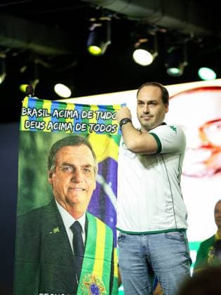 RECORD DATE NOT STATED Comicio Flavio Bolsonaro em Chapeco CHAPECO (SC), September 19, 2026 POLITICS CAMPAIGN Presidential candidate Flavio Bolsonaro visits the city of Chapeco, Santa Catarina, to campaign at the Plinio Arlindo de Nez Culture and Events Center this Saturday afternoon (19). IMAGO Isabela da Silva Santa Catarina Brasil Copyright: xIsabelaxdaxSilvax