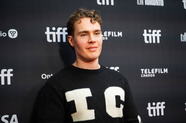 September 19, 2026, Toronto, On, Canada: Sean Bird is pictured on the red carpet for Run Terry Run at the Toronto International Film Festival in Toronto, on Saturday, Sept. 19, 2026. Toronto Canada  - ZUMAc35_ 20260919_zaf_c35_077 Copyright: xLauraxProctorx