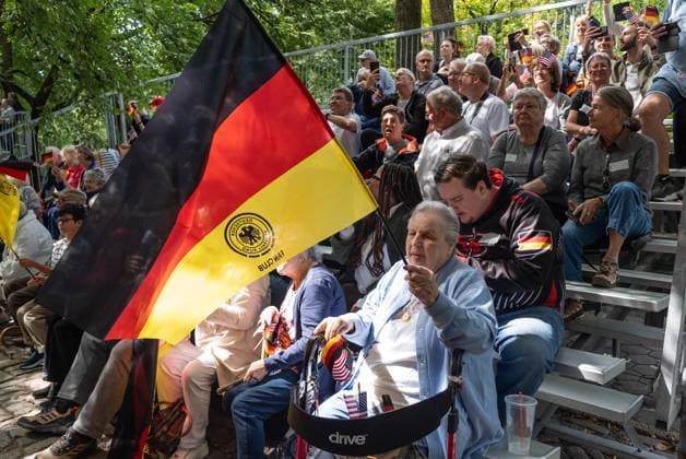 September 19, 2026, New York, New York, USA: Atmosphere as hundreds of participants and spectators attended during German-American Steuben parade on Fifth Avenue, Manhattan in New York, NY on September 19, 2026. New York USA  - ZUMAr339 20260919_znp_r339_013 Copyright: xLevxRadinx