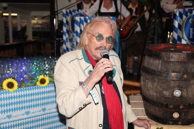 Frank Zander at the Oktoberfest 2026 keg-tapping ceremony at Hofbräu Berlin, Berlin, September 19, 2026 Copyright: xAgenturxMatthiasxWehnertx xM.xGränzdörferx
