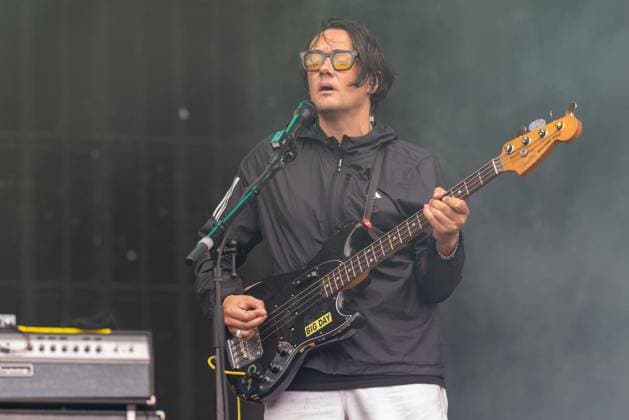 September 19, 2026, Chicago, Illinois, USA: RYAN NEEDHAM of English post-punk band Yard Act during Riot Fest Music Festival in Chicago, Illinois Chicago USA  - ZUMAs135 20260919_zap_s135_012 Copyright: xDanielxDeSloverx