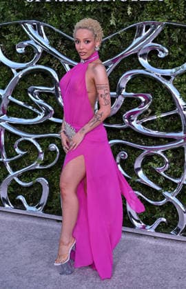 Lucas Museum of Narrative Art Opening Night Doja Cat arriving at the Lucas Museum of Narrative Art opening night held at the Lucas Museum of Narrative Art in Los Angeles, Ca. on September 19, 2026. Los Angeles Lucas Museum of Narrative Art California USA Copyright: xStarbuck xAFF-USA.COMx