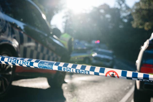 FATAL STABBING BLUE MOUNTAINS, Police and emergency services attended the scene of a stabbing at Valley Heights, Blue Mountains, west of Sydney, Sunday, September 20, 2026. One child has died and two other children and a woman are in a critical condition after a stabbing in the Blue Mountains. ( NO ARCHIVING  Copyright: xSarahxWilsonx 20260920198053282517