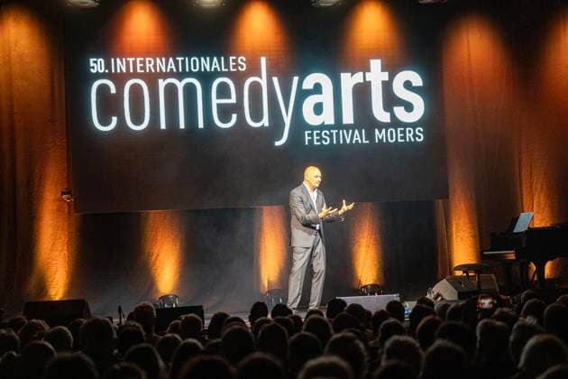 50 Years of Comedy Arts, Gala at the Enni Eventhalle ** FOR EDITORIAL PURPOSES ONLY ** EDITORIAL USE ONLY ** p Performers and audience members will gather on September 19, 2026, at the Enni Event Hall in Moers, and the hosting duo Diagonal—featuring Branka B and Roger Holger Ehrich—will guide the Copyright: ArnulfxStoffel doc87oimhimjxjrnjac1eex ,EDITORIAL USE ONLY Copyright: ArnulfxStoffel