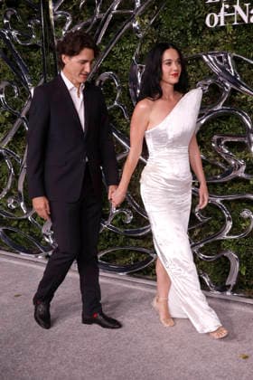 September 19, 2026, Los Angeles, California, USA: (L-R) Justin Trudeau and Katy Perry at the Lucas Museum of Narrative Art Opening Night at the Lucas Museum of Narrative Art on Saturday September 19, 2026 in Los Angeles, California. BURT HARRIS BNS PI Los Angeles USA  - ZUMAp124 20260919_zaa_p124_030 Copyright: xBurtxHarrisx
