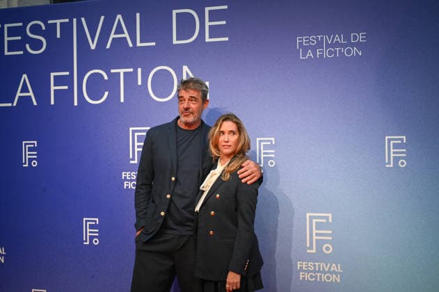 La Rochelle TV Fiction Festival 2026 Red Carpet on September 19, 28th La Rochelle TV Fiction Festival 28th edition of the La Rochelle TV Fiction Festival Closing photocall Thierry Neuvic, Vahina Giocante 459787 September 19, 2026 France  Copyright: xBarbaraxNeymanx xStarfacex STAR_459787_035
