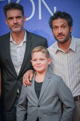 La Rochelle TV Fiction Festival 2026 Red Carpet on September 19, 28th La Rochelle TV Fiction Festival 28th edition of the La Rochelle TV Fiction Festival Closing photocall Gil Alma, Benoit Michel, Mahé Beaudn Kyriacou, and the real-life fathers who inspired the series 459787 September 19, 2026 France  Copyright: xBarbaraxNeymanx xStarfacex STAR_459787_083