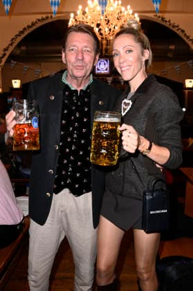 Peter Wolf with his wife Melanie Wolf at the Oktoberfest 2026 keg-tapping ceremony at Hofbräu Berlin, Berlin, September 19, 2026 Foto:xN.xKubelkax xFuturexImagex fassanstich_berlin_6948