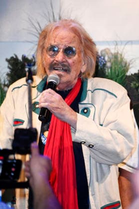 Frank Zander at the Oktoberfest 2026 tapping ceremony at Hofbräu Berlin, Berlin, September 19, 2026 Foto:xN.xKubelkax xFuturexImagex fassanstich_berlin_6943
