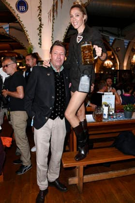 Peter Wolf with his wife Melanie Wolf at the Oktoberfest 2026 keg-tapping ceremony at Hofbräu Berlin, Berlin, September 19, 2026 Foto:xN.xKubelkax xFuturexImagex fassanstich_berlin_6949