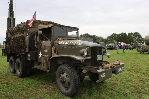 Sunday, September 20, 2026 Military vehicles at the 14th Haffener Deichshow Photo by Sabine Stein, FUNKE Photo Services ** FOR EDITORIAL USE ONLY ** EDITORIAL USE ONLY ** p Sunday, September 26, 2020 Military vehicles at the 14th Haffener Deichshow Photo by Sabine Stein, FUNKE Photo Services p Colorful Emmerich Copyright SabinexStein Copyright: SabinexStein doc87olv473wxkj2fxk1e8t ,EDITORIAL USE ONLY Copyright: SabinexStein