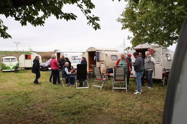 Sunday, September 26, 2020: Caravan exhibition at the 14th Haffener Deichshow. Photo by Sabine Stein, FUNKE Photo Services ** FOR EDITORIAL USE ONLY ** EDITORIAL USE ONLY ** p Sunday, September 26, 2020: Caravan exhibition at the 14th Haffener Deichshow. Photo by Sabine Stein, FUNKE Foto Services p Colorful Emmerich. Copyright SabinexStein Copyright: SabinexStein doc87olv1iecrl1dq56hh5d ,EDITORIAL USE ONLY Copyright: SabinexStein