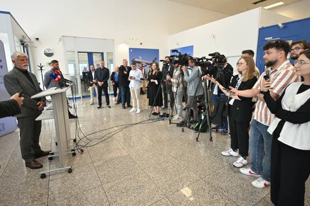 Czech President Petr Pavel speaks with journalists before his departure for UN General Assembly session in USA in Prague, Czech Republic, September 20, 2026. (CTKxPhoto MichaelaxRihova) CTKPhotoP2026092003636  CTKPhotoP2026092003636