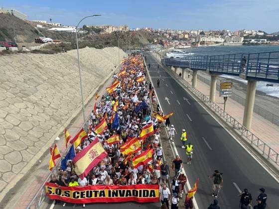 Hundreds of Ceuta residents march toward Tarajal to defend the city’s Spanish identity and its border. Hundreds of Ceuta residents carry a banner reading SOS: Ceuta Under Siege during a demonstration to defend the city’s Spanish identity and its border, on September 20, 2026, in Ceuta, Spain. Hundreds of Ceuta residents participated in a march organized by the Provincial Federation of Neighborhood Associations (FPAV) to defend the city’s Spanish identity and protect its territory. In parallel with the FPAV’s mobilization, a motorcycle rally was held at the same timethat also ended at the Tarajal border. SEPTEMBER 20, 2026 MIGRATION CRISIS Gabriela Sardá Nún Ceuta Ceuta, Spain  Copyright: xGabrielaxSardaxNunezx 7787926