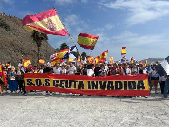 Hundreds of Ceuta residents march toward Tarajal in defense of the city’s Spanish identity and its border. Hundreds of Ceuta residents carry a banner with the slogan SOS: Ceuta Under Attack during a demonstration in defense of the city’s Spanish identity and its border, on September 20, 2026, in Ceuta, Spain. Hundreds of Ceuta residents participated in a march organized by the Provincial Federation of Neighborhood Associations (FPAV) to defend the city’s Spanish identity and protect its territory. In parallel with the FPAV’s mobilization, a motorcycle rally was held at the same timethat also ended at the Tarajal border. SEPTEMBER 20, 2026 MIGRATION CRISIS Gabriela Sardá Nún Ceuta Ceuta, Spain  Copyright: xGabrielaxSardaxNunezx 7787928