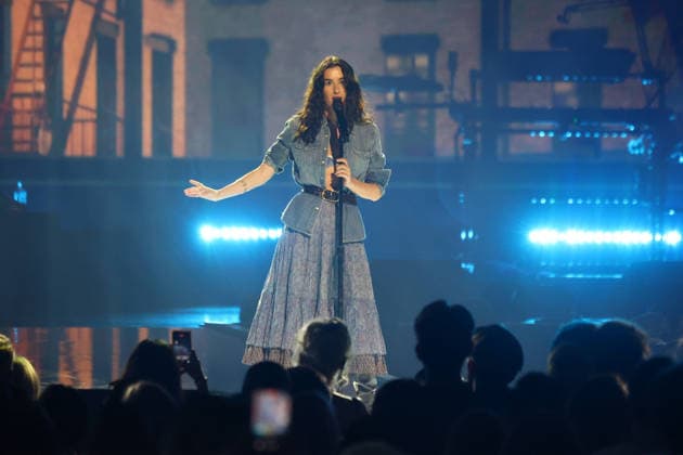Singer Stella Lefty performs on stage during the iHeartRadio Music Festival Concerts at T-Mobile Arena in Las Vegas, Nevada on Saturday, September 19, 2026.  LAV20260919030 JAMESxATOA