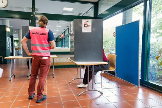 Berlin, September 20, 2026, Today, Sunday, elections will be held for the 20th Berlin House of Representatives and the district councils. Polling places for electoral district 04708, Institute for Dentistry, Oral and Maxillofacial Medicine, constituency 79, Berlin Charlottenburg Wilmersdorf