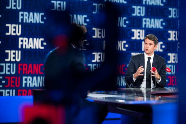 Gabriel Attal on Franc-Jeu - Paris Gabriel Attal during an interview for Franc Jeu on France 2 channel in Paris, France on September 20, 2026. Photo by Eliot Blondet ABACAPRESS.COM Paris France France  Copyright: xBlondetxEliot ABACAx