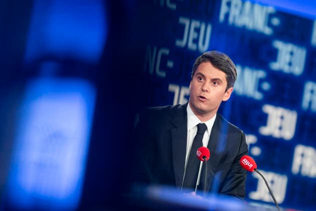 Gabriel Attal on Franc-Jeu - Paris Gabriel Attal during an interview for Franc Jeu on France 2 channel in Paris, France on September 20, 2026. Photo by Eliot Blondet ABACAPRESS.COM Paris France France  Copyright: xBlondetxEliot ABACAx