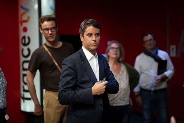 Gabriel Attal on Franc-Jeu - Paris Gabriel Attal during an interview for Franc Jeu on France 2 channel in Paris, France on September 20, 2026. Photo by Eliot Blondet ABACAPRESS.COM Paris France France  Copyright: xBlondetxEliot ABACAx
