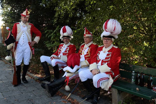 September 20, 2026, Munich, Bavaria, Germany: On the second day of Oktoberfest, the worldÃ¢â‚¬â ¢s largest beer festival, people gather in Munich to watch the parade to the festival grounds. Munich Germany - ZUMAm309 20260920_zip_m309_016 Copyright: xJuliusxMortsix