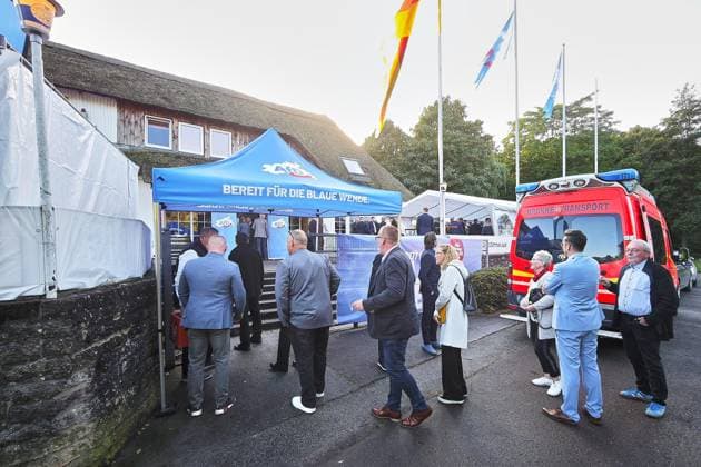 Schwerin, Mecklenburg-Western Pomerania, Germany, September 20, 2026; Seeterrasse Schwerin: AfD election party for the 2026 state election in Mecklenburg-Western Pomerania; party supporters around 5:10 p.m. Copyright: xdtsxNachrichtenagenturx dts_135366
