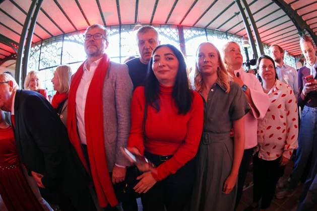 Schwerin, Mecklenburg-Western Pomerania, Germany, September 20, 2026, Orangery at Schwerin Castle: SPD election party for the 2026 state election in Mecklenburg-Western Pomerania. Party supporters, including Federal Minister for Economic Cooperation and Development Reem Alabali Radovan (SPD), are waiting for the 6:00 p.m. projections from ARD and ZDF Copyright: xdtsxNachrichtenagenturx dts_135379