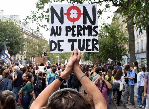 Demonstration Against Police Violences and Impunity - Paris March against the bill dubbed the permis de tuer (license to kill), which would grant police and gendarmes a presumption of legitimate self-defence when using firearms, called by a coalition including Amnesty International France, the Ligue des droits de l Homme (Human Rights League) and the SAVE collective, in Paris, on September 20, 2026. Photo by Alain Apaydin ABACAPRESS.COM Paris France  Copyright: xApaydinxAlain ABACAx