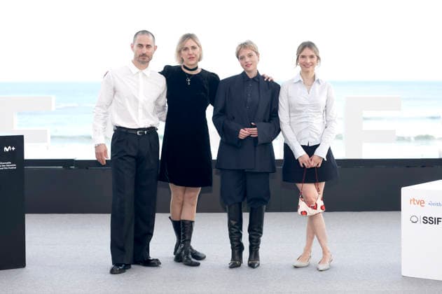 Clemens Schick, Ulrike Tony Vahl, Jella Haase, and Frida Lovisa Hamann at the photo call for the film *Krux* at the 74th San Sebastián International Film Festival (Festival Internacional de Cine de San Sebastián) on the Kursaal Terrace in San Sebastián, September 20, 2026 Foto:xC.xNiehausx xFuturexImagex krux_6806