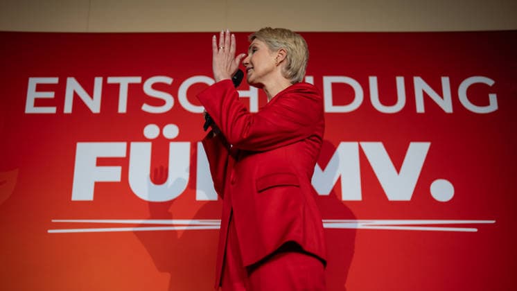 Minister-President and SPD lead candidate Manuela Schwesig, around 6:20 p.m., at the SPD election party in the Orangery of Schwerin Castle; Election Night, 2026 State Election, Mecklenburg-Western Pomerania, Schwerin, Mecklenburg-Western Pomerania, Germany; Schwerin Castle and surrounding area