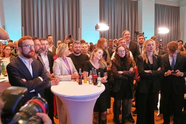 Berlin, Germany, September 20, 2026 Berlin House of Representatives 2026 Election Party supporters react to the 6:00 p.m. projections from ARD and ZDF Copyright: xdtsxNachrichtenagenturx dts_135506