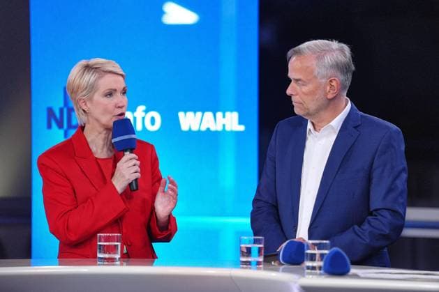 Schwerin, Mecklenburg-Western Pomerania, Germany, September 20, 2026 Election campaign studio in front of Schwerin Castle 2026 State Election in Mecklenburg-Western Pomerania Minister-President Manuela Schwesig, SPD, and Leif Erik Holm, AfD Photo by Marcus Brandt, Pool Copyright: xMarcusxBrandt,xPool dtsxNachrichtenagenturx dts_135499