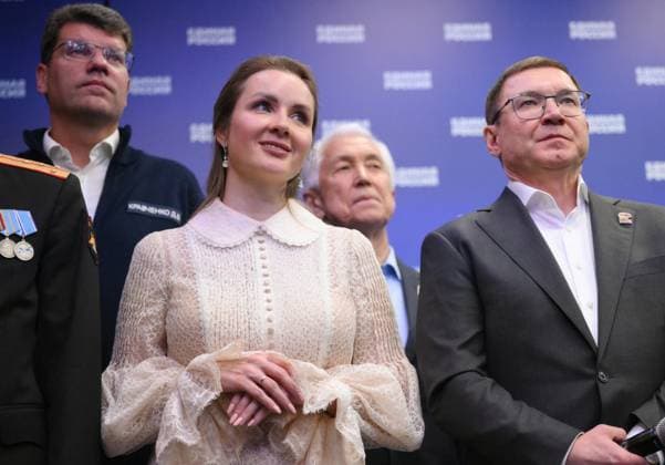 Russia Parliamentary Election Parties Preliminary Results 9248241 20.09.2026 United Russia s Supreme Council Bureau Executive Secretary Denis Kravchenko, Presidential Commissioner for Children s Rights Maria Lvova-Belova, head of the United Russia faction in the eighth State Duma Vladimir Vasilyev and United Russia s General Council Secretary Vladimir Yakushev attend a videoconference with the party™s regional branches on preliminary results of elections to Russia s ninth State Duma, the lower house of parliament, at the United Russia s public support headquarters in Moscow, Russia. Grigory Sysoev Sputnik Moscow Russia  Copyright: xGrigoryxSysoevx