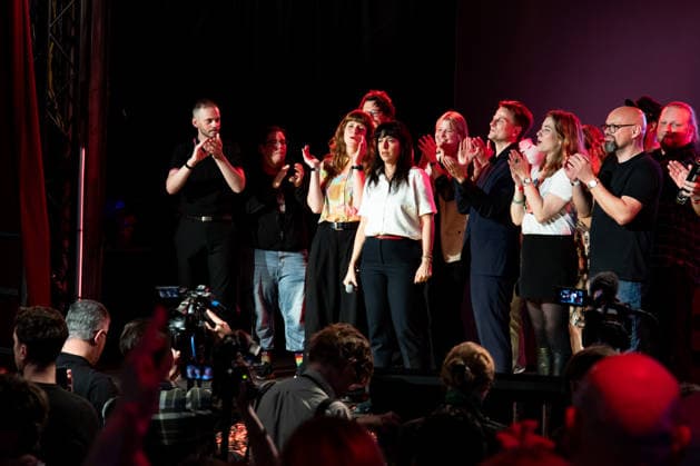 Elif Eralp C, the leading candidate for Die Linke, celebrates with party leaders and members upon the announcement of the initial election projections for the Berlin House of Representatives at the Festsaal Kreuzberg in Berlin on September 20, 2026. According to ARD’s initial projections, the party is expected to win 24.5 percent. The Left wins the Berlin House of Representatives election