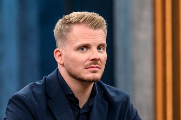 Pictured, from left: Tim Klüssendorf, SPD Secretary General, GER, Berlin, studio, guest on Caren Miosga’s political talk show, TV program, Das Erste, from Studio 20 in Berlin-Adlershof, Topic: After the Elections in Berlin and Mecklenburg-Western Pomerania, September 20, 2026, Copyright: HMBxMedia UwexKoch