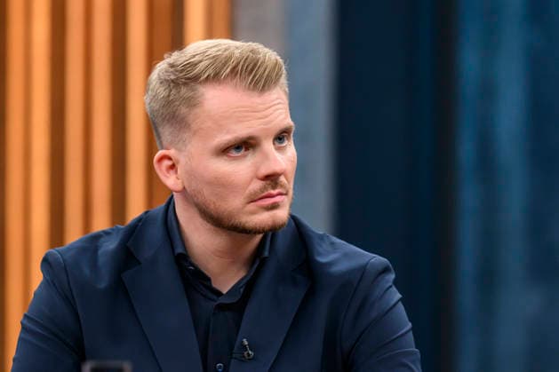 Pictured, from left: Tim Klüssendorf, SPD Secretary General, GER, Berlin, studio, guest on Caren Miosga’s political talk show, TV program, Das Erste, from Studio 20 in Berlin-Adlershof, Topic: After the Elections in Berlin and Mecklenburg-Western Pomerania, September 20, 2026, Copyright: HMBxMedia UwexKoch