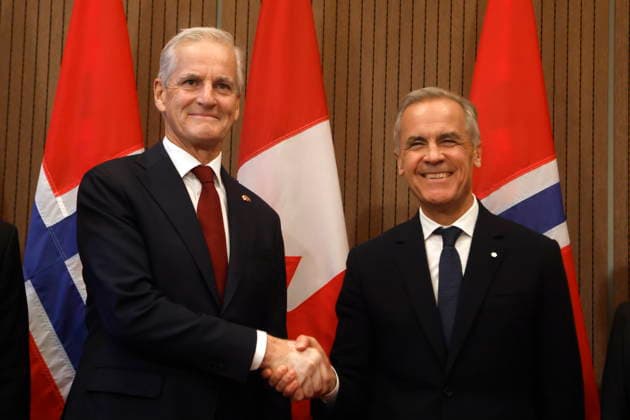 September 20, 2026, Ottawa, On, CANADA: Prime Minister of Norway Jonas Gahr Store, left, shakes hands with Prime Minister Mark Carney following a signing ceremony on Parliament Hill in Ottawa on Sunday, Sept. 20, 2026. Ottawa CANADA  - ZUMAc35_ 20260920_zaf_c35_189 Copyright: xPatrickxDoylex