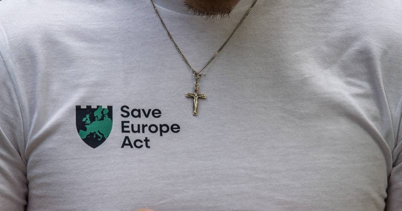 September 20, 2026, Munich, Bavaria, Germany: Coinciding with Oktoberfest, a group of right-extremists from the Identitaere Bewegung held a rally under the Banner of the Save Europe Act which includes, according to them, guidelines for the so-called Remigration. Some members discussed Remigration to include non-native born Germans, as they feel they can never be German, even if they hit all integration points. Critics in Germany see it as eyebrow-raising that the Identitaere leader, Martin Sellner, is an Austrian that is essentially making German policy and can play a greater role in government should the AfD take power. Munich Germany - ZUMAb160 20260920_abp_b160_018 Copyright: xSachellexBabbarx